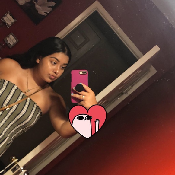 vanessaloeraa